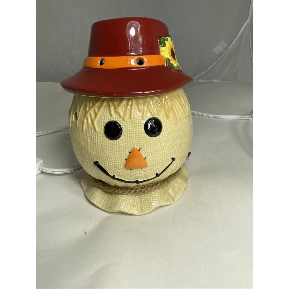 Scentsy Scarecrow Premium Warmer Full Size Retired Fall‎ Halloween Thanksgiving